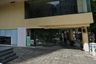 1 Bedroom Commercial for rent in Silom, Bangkok near BTS Chong Nonsi
