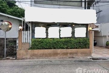 3 Bedroom Commercial for rent in Sam Sen Nai, Bangkok near BTS Ari