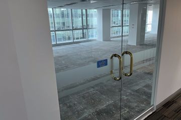 Office for rent in Silom, Bangkok near BTS Sala Daeng