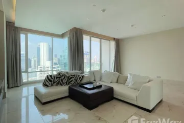 3 Bedroom Condo for rent in Silom, Bangkok near BTS Chong Nonsi