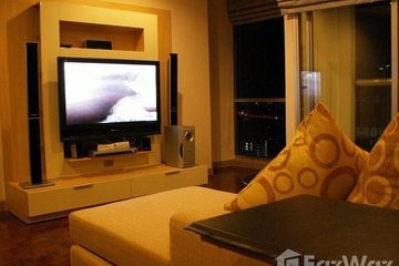 2 Bedroom Condo for rent in Silom Suite, Silom, Bangkok near BTS Chong Nonsi