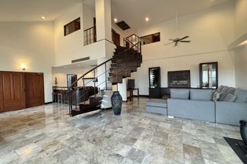 4 Bedroom Condo for rent in Khlong Tan Nuea, Bangkok near BTS Phrom Phong