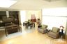 4 Bedroom House for rent in Raveevan Residence, Khlong Toei Nuea, Bangkok near MRT Phetchaburi