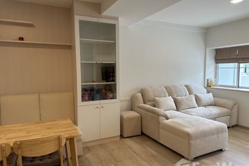 2 Bedroom Townhouse for rent in Dokmai, Bangkok