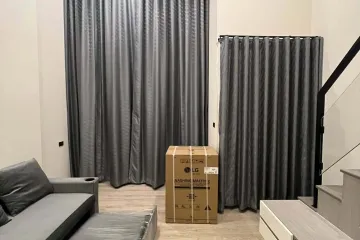 1 Bedroom Condo for rent in Bang Bamru, Bangkok near MRT Sirindhorn