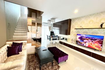 3 Bedroom Townhouse for rent in Wang Thonglang, Bangkok