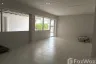 Commercial for rent in Khlong Tan, Bangkok near BTS Phrom Phong