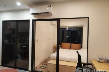 1 Bedroom Condo for rent in Hua Mak, Bangkok near MRT Lam Sali