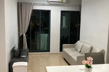 2 Bedroom Condo for rent in Hua Mak, Bangkok near MRT Ramkhamhaeng 12