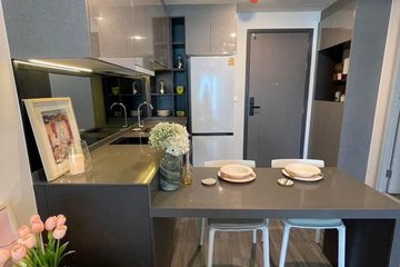 2 Bedroom Condo for rent in Si Phraya, Bangkok near MRT Sam Yan