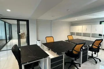 8 Bedroom House for rent in Prawet, Bangkok