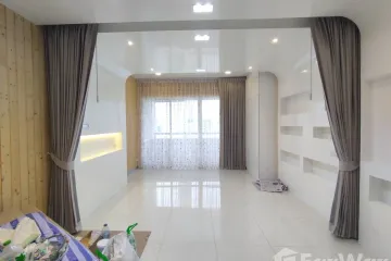 1 Bedroom Condo for rent in Thanon Phetchaburi, Bangkok near MRT Pratunam