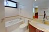 4 Bedroom Condo for rent in Phirom Garden Residence, Khlong Tan Nuea, Bangkok near BTS Phrom Phong