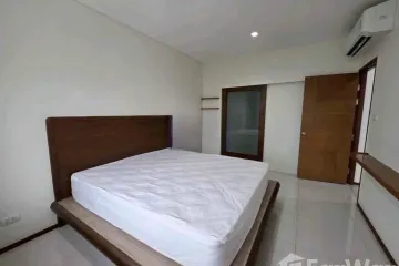 1 Bedroom Condo for rent in Khlong Ton Sai, Bangkok near BTS Krung Thon Buri