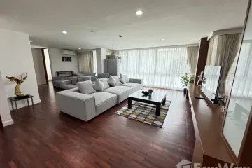 4 Bedroom Apartment for rent in Silom, Bangkok near BTS Surasak