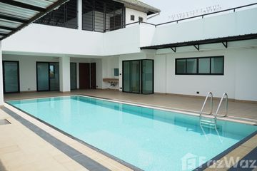7 Bedroom Office for rent in Nong Bon, Bangkok