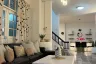 5 Bedroom Townhouse for rent in Suan Luang, Bangkok near MRT Khlong Kalantan