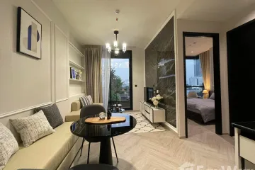 2 Bedroom Condo for rent in Bang Lamphu Lang, Bangkok near BTS Krung Thon Buri