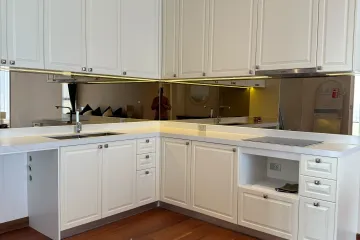 3 Bedroom Condo for rent in Wat Phraya Krai, Bangkok near BTS Saphan Taksin