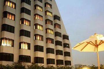 3 Bedroom Condo for rent in Khlong Toei, Bangkok near BTS Nana