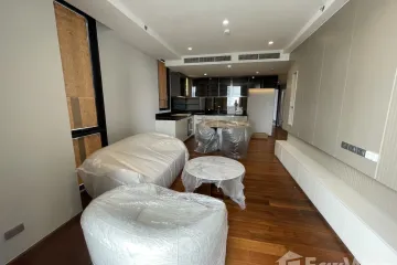 2 Bedroom Condo for rent in Wat Phraya Krai, Bangkok