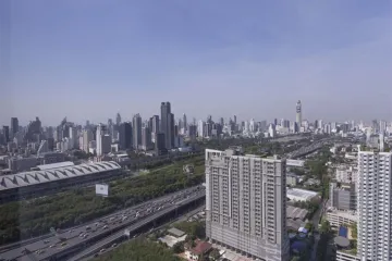 1 Bedroom Condo for rent in Din Daeng, Bangkok near MRT Phra Ram 9