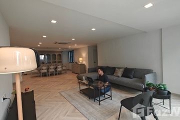 3 Bedroom Condo for rent in Khlong Tan, Bangkok near BTS Phrom Phong