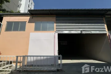 House for rent in Din Daeng, Bangkok near MRT Phra Ram 9