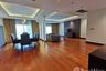 4 Bedroom Apartment for rent in Royal Residence Park, Lumpini, Bangkok near BTS Ratchadamri