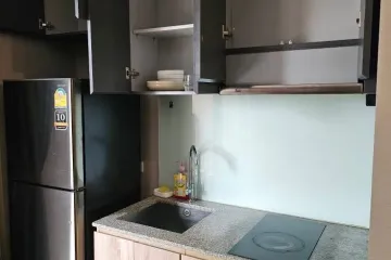 1 Bedroom Condo for rent in Yan Nawa, Bangkok near BTS Surasak