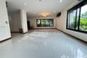 4 Bedroom House for rent in Khlong Tan Nuea, Bangkok
