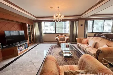 2 Bedroom Condo for rent in Mano Tower, Khlong Tan Nuea, Bangkok near BTS Phrom Phong