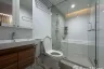Apartment for rent in 6th Avenue Sukhumvit 15, Khlong Toei Nuea, Bangkok near BTS Nana