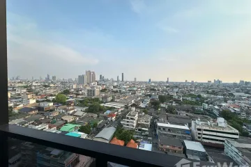 3 Bedroom Condo for rent in Wat Phraya Krai, Bangkok