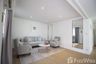 6 Bedroom House for rent in Chan Kasem, Bangkok near MRT Phawana