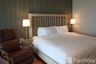 1 Bedroom Condo for rent in The Emporio Place, Khlong Tan, Bangkok near BTS Phrom Phong