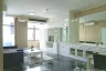 1 Bedroom Condo for rent in Waterford Sukhumvit 55, Khlong Tan Nuea, Bangkok near BTS Thong Lo