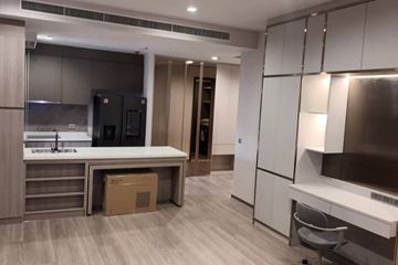 2 Bedroom Condo for rent in Wat Phraya Krai, Bangkok