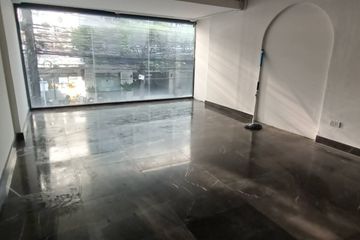1 Bedroom Commercial for rent in Khlong Tan Nuea, Bangkok