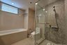 2 Bedroom Condo for rent in The Rajdamri, Pathum Wan, Bangkok near BTS Ratchadamri