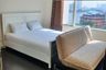 2 Bedroom Condo for rent in Watermark Chaophraya River, Bang Lamphu Lang, Bangkok