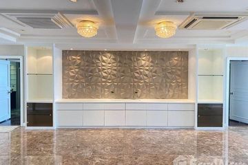 3 Bedroom Condo for rent in Khlong Tan, Bangkok near MRT Queen Sirikit National Convention Centre