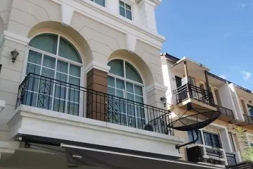3 Bedroom Townhouse for rent in Plus City Park Rama 9-Huamark, Hua Mak, Bangkok