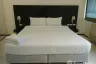 1 Bedroom Condo for rent in Nantiruj Tower, Khlong Toei, Bangkok near BTS Asoke