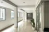 Office for rent in Rassamee Tavorn Building, Suriyawong, Bangkok near BTS Surasak