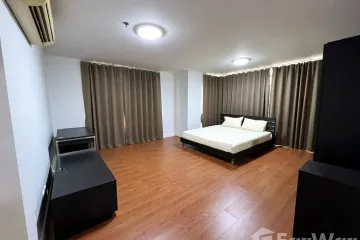 3 Bedroom Condo for rent in Khlong Tan, Bangkok near BTS Phrom Phong