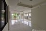 5 Bedroom House for rent in Sai Kong Din, Bangkok