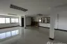 5 Bedroom Commercial for rent in Bang Lamphu Lang, Bangkok near BTS Krung Thon Buri