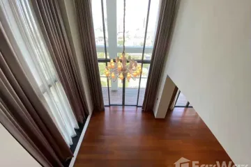 4 Bedroom Condo for rent in Thung Maha Mek, Bangkok near MRT Lumpini