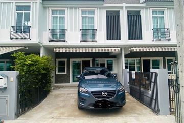 3 Bedroom Townhouse for rent in Bang Kaeo, Samut Prakan